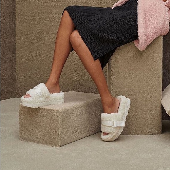 UGG Women's White Fluffy Slippers - Picture 3 of 8